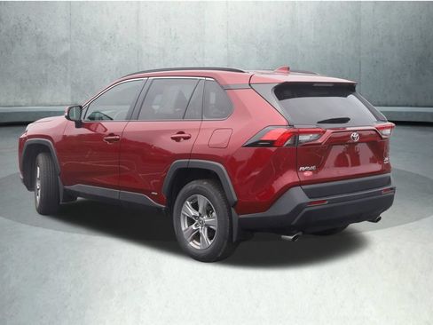 Certified 2025 Toyota RAV4 XLE w/ Convenience Package AWD/4WD image 16