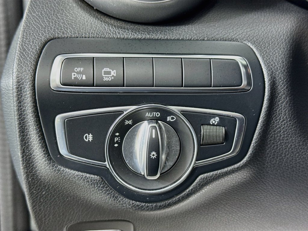 Used 2018 Mercedes-Benz C 63 AMG S w/ Multimedia Package image 10
