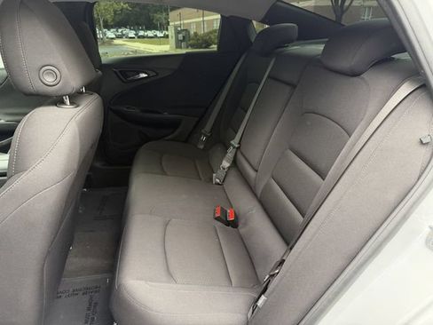 Used 2024 Chevrolet Malibu LT FWD image 23