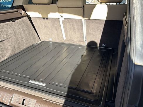 Used 2017 Land Rover Range Rover Sport Supercharged image 9