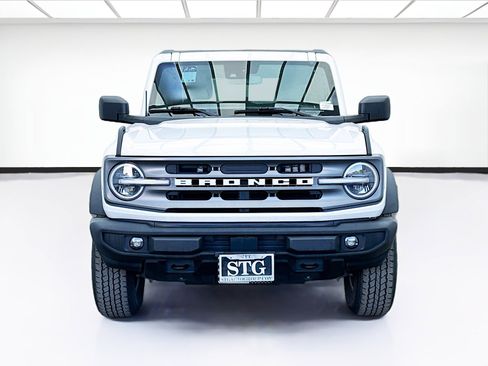 Used 2023 Ford Bronco Big Bend AWD/4WD image 2