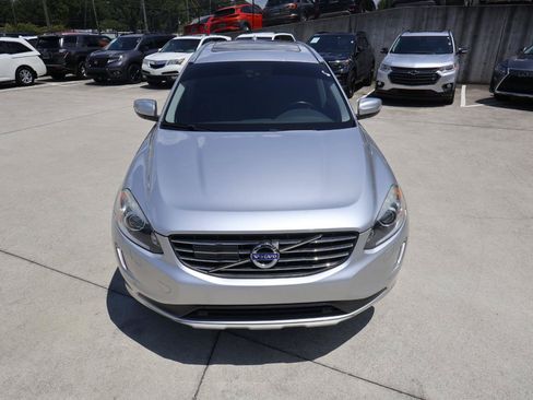 Used 2016 Volvo XC60 T5 Platinum FWD image 11