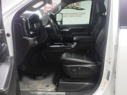 Used 2025 Chevrolet Silverado 2500 LT w/ All Star Edition AWD/4WD image 8