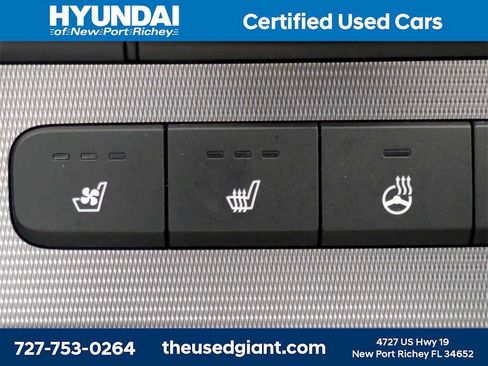 Used 2023 Hyundai Palisade Calligraphy image 35