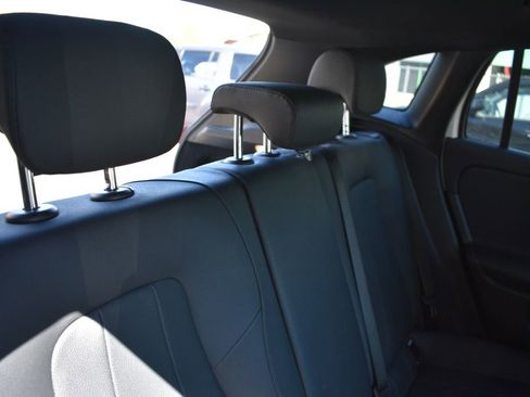 Used 2025 Mercedes-Benz GLA 250 image 28