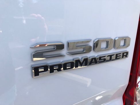 Used 2025 RAM ProMaster 2500 w/ U-Haul Equipment Group FWD image 15
