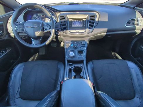 Used 2016 Chrysler 200 S image 15
