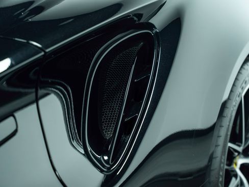 New 2025 Lotus Emira image 11