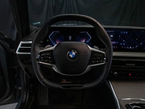 Used 2025 BMW 330i xDrive Sedan image 22