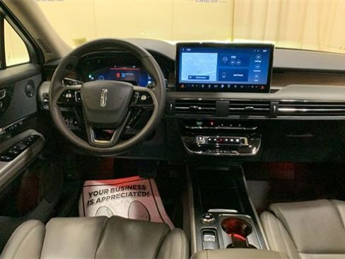 Used 2025 Lincoln Corsair Reserve w/ Equipment Group 202A image 26