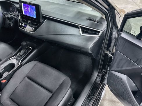 Used 2024 Toyota Corolla LE FWD image 27