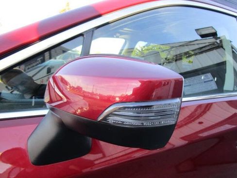 Used 2018 Subaru Outback 2.5i Limited image 17