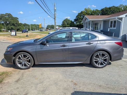 Used 2019 Acura TLX V6 w/ Technology Package FWD image 3