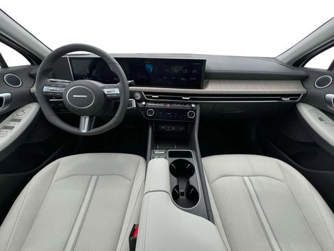 New 2025 Hyundai Sonata SEL image 13