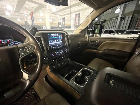 Used 2016 Chevrolet Silverado 2500 LTZ w/ Duramax Plus Package image 22