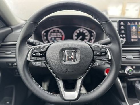 Used 2018 Honda Accord EX-L image 23