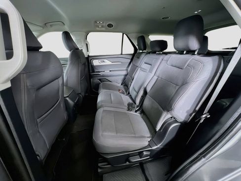 Used 2026 Ford Explorer Active AWD/4WD image 26