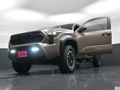 New 2026 Toyota Tacoma TRD Off-Road AWD/4WD image 27