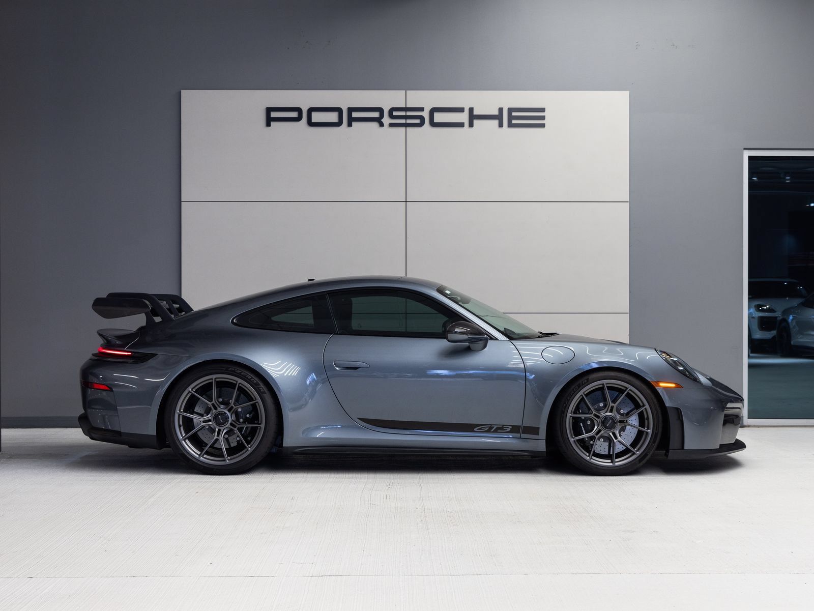 Certified 2026 Porsche 911 GT3 RWD image 8