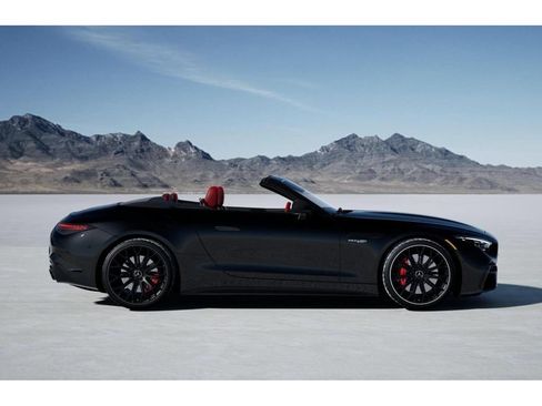 Used 2026 Mercedes-Benz SL 55 AMG 4MATIC image 2