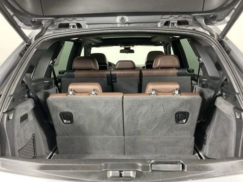Used 2018 BMW X5 xDrive50i w/ Dynamic Handling Package image 32