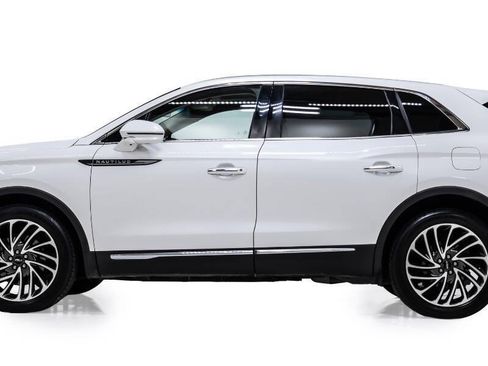 Used 2020 Lincoln Nautilus Reserve w/ Equipment Group 201A AWD/4WD image 6