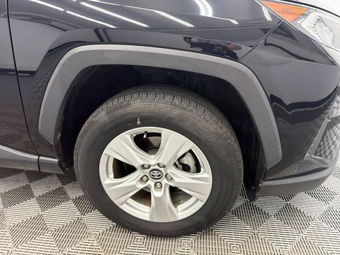 Used 2020 Toyota RAV4 XLE FWD image 13