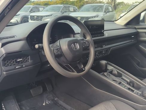 Used 2024 Honda Accord EX image 9