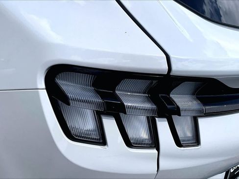 Used 2023 Ford Mustang Mach-E Premium RWD image 27