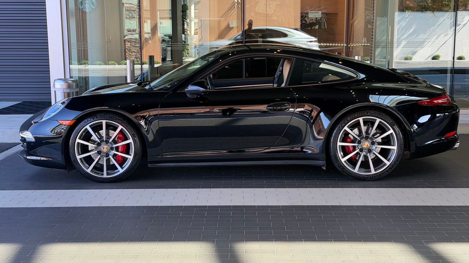 Certified 2014 Porsche 911 Carrera 4S AWD/4WD image 2