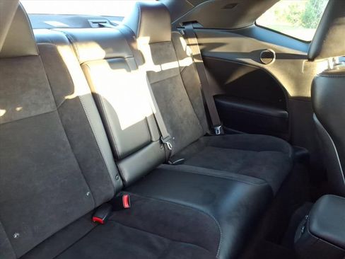 Used 2016 Dodge Challenger R/T Scat Pack RWD image 17