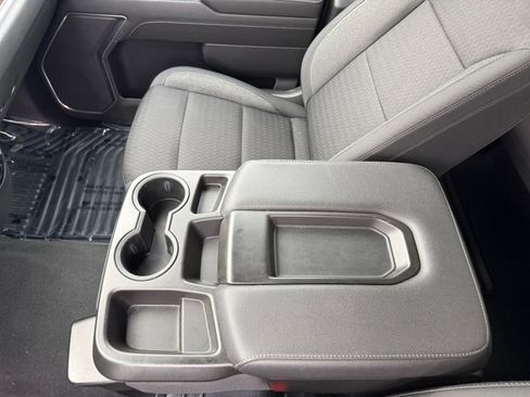 Used 2022 GMC Sierra 1500 Elevation image 14