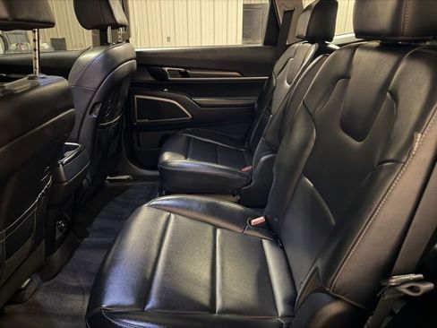 Used 2024 Kia Telluride S w/ S Sunroof Package image 17