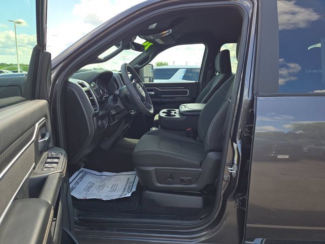 Used 2026 RAM 2500 Big Horn AWD/4WD image 9