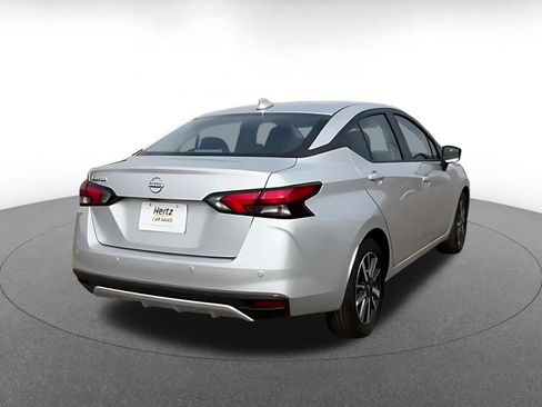 Used 2025 Nissan Versa SV FWD image 14