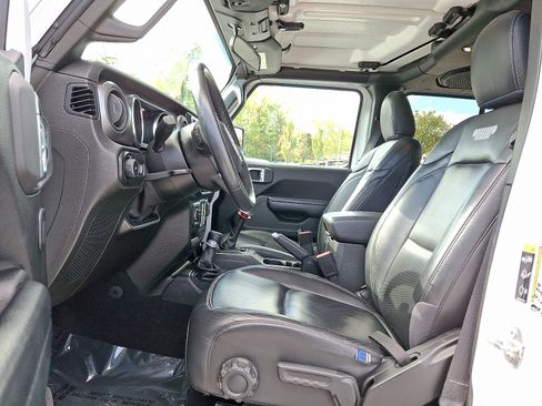 Used 2021 Jeep Wrangler Unlimited Sport image 13