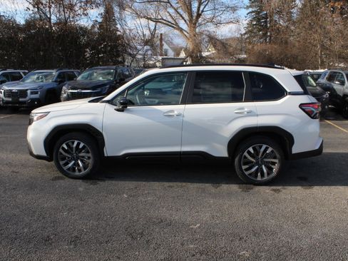 New 2026 Subaru Forester Touring AWD/4WD image 5