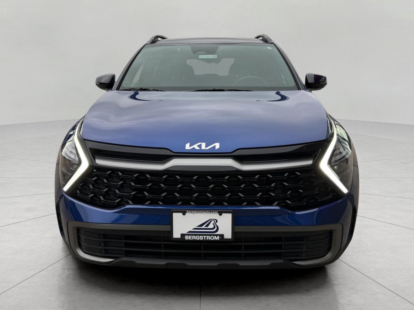 Used 2023 Kia Sportage X-Line w/ X-Line Premium Package AWD/4WD image 4