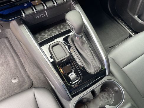 New 2026 GMC Canyon Elevation w/ Convenience Package RWD image 16