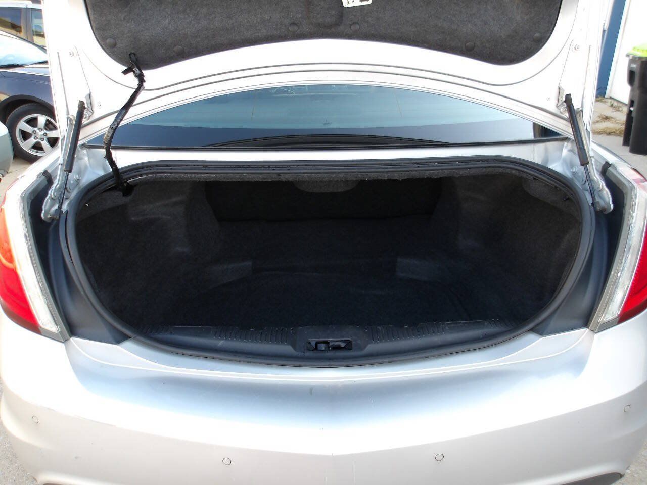 Used 2009 Lincoln MKS FWD image 22
