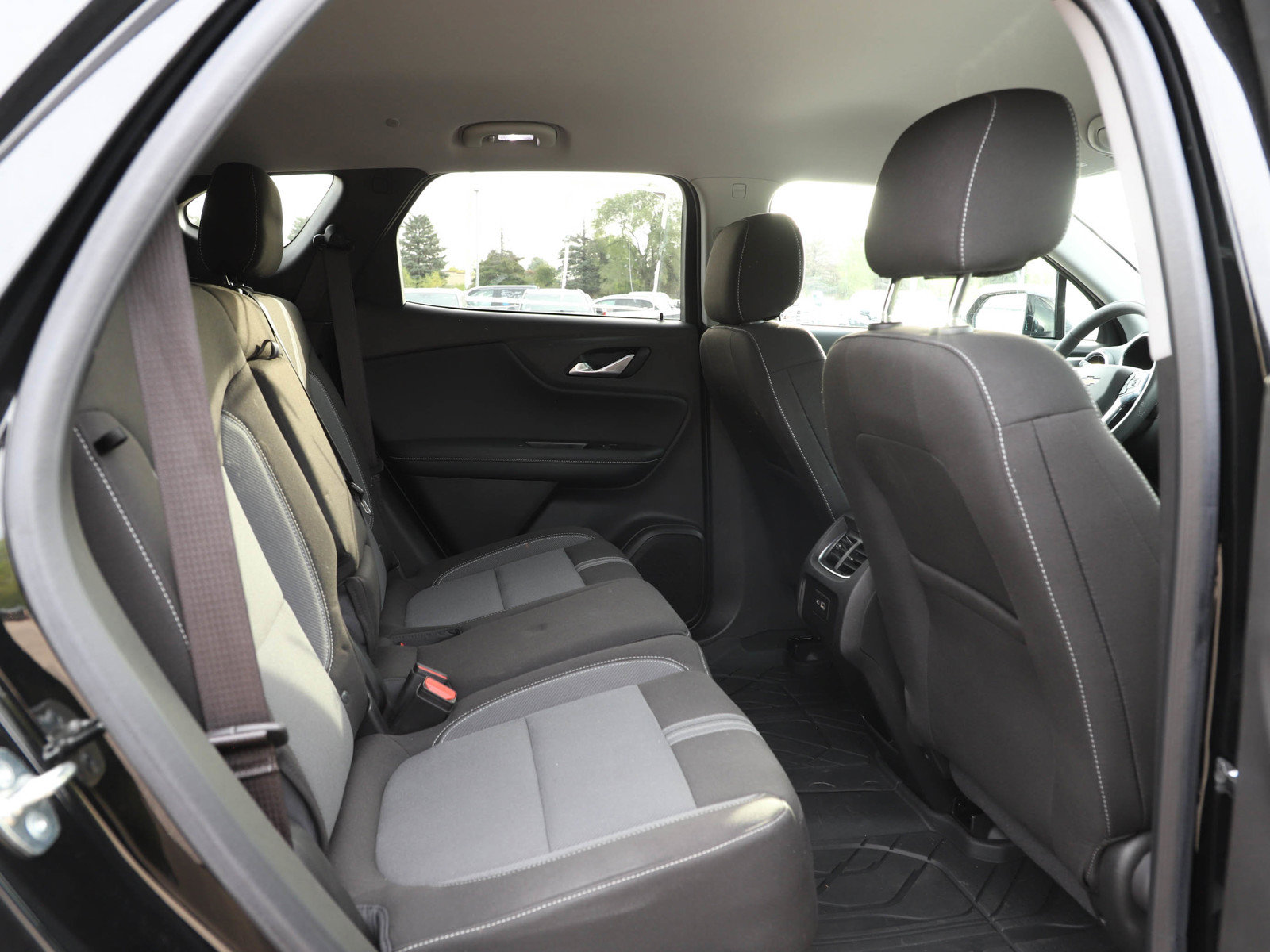 Used 2023 Chevrolet Blazer LT w/ Convenience Package AWD/4WD image 11