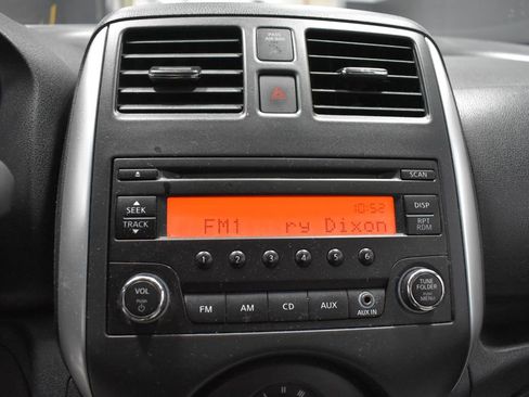 Used 2014 Nissan Versa Note SV FWD image 18