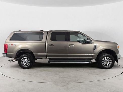 Certified 2022 Ford F350 Lariat w/ Camper Package AWD/4WD image 6