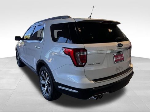 Used 2019 Ford Explorer Platinum image 4