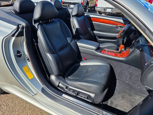 Used 2003 Lexus SC 430 Convertible RWD image 26