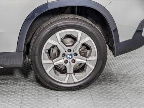 Used 2023 BMW X1 xDrive28i w/ Premium Package AWD/4WD image 34