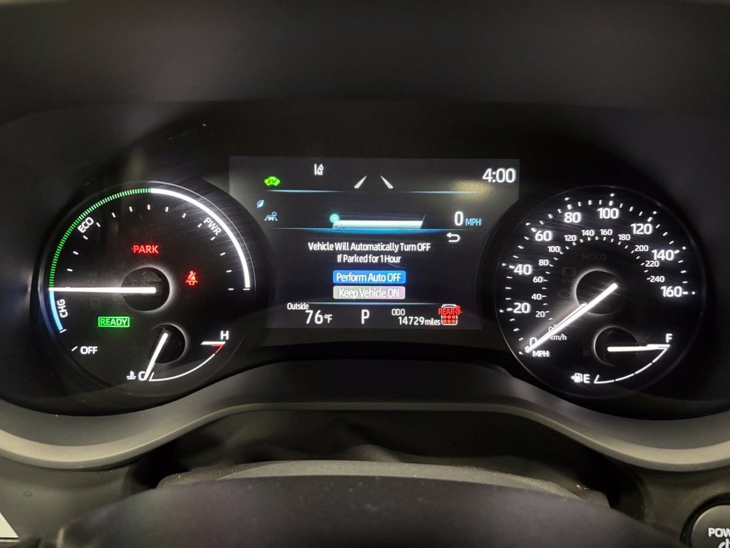 Used 2026 Toyota Sienna XLE FWD image 23