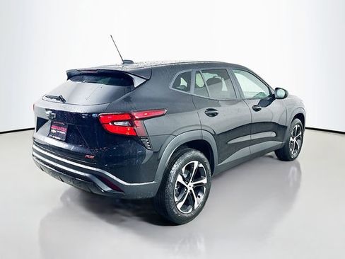 New 2026 Chevrolet Trax RS image 5