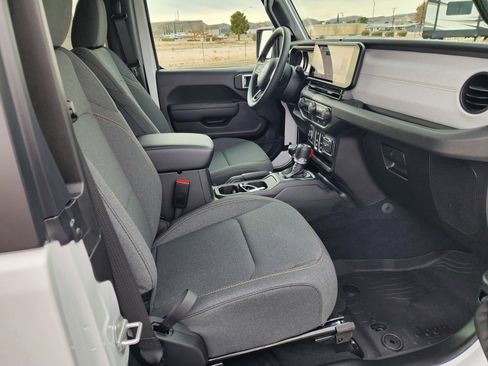 New 2026 Jeep Wrangler Sport AWD/4WD image 10