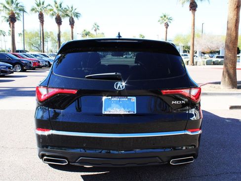 Used 2023 Acura MDX FWD w/ Technology Package image 4